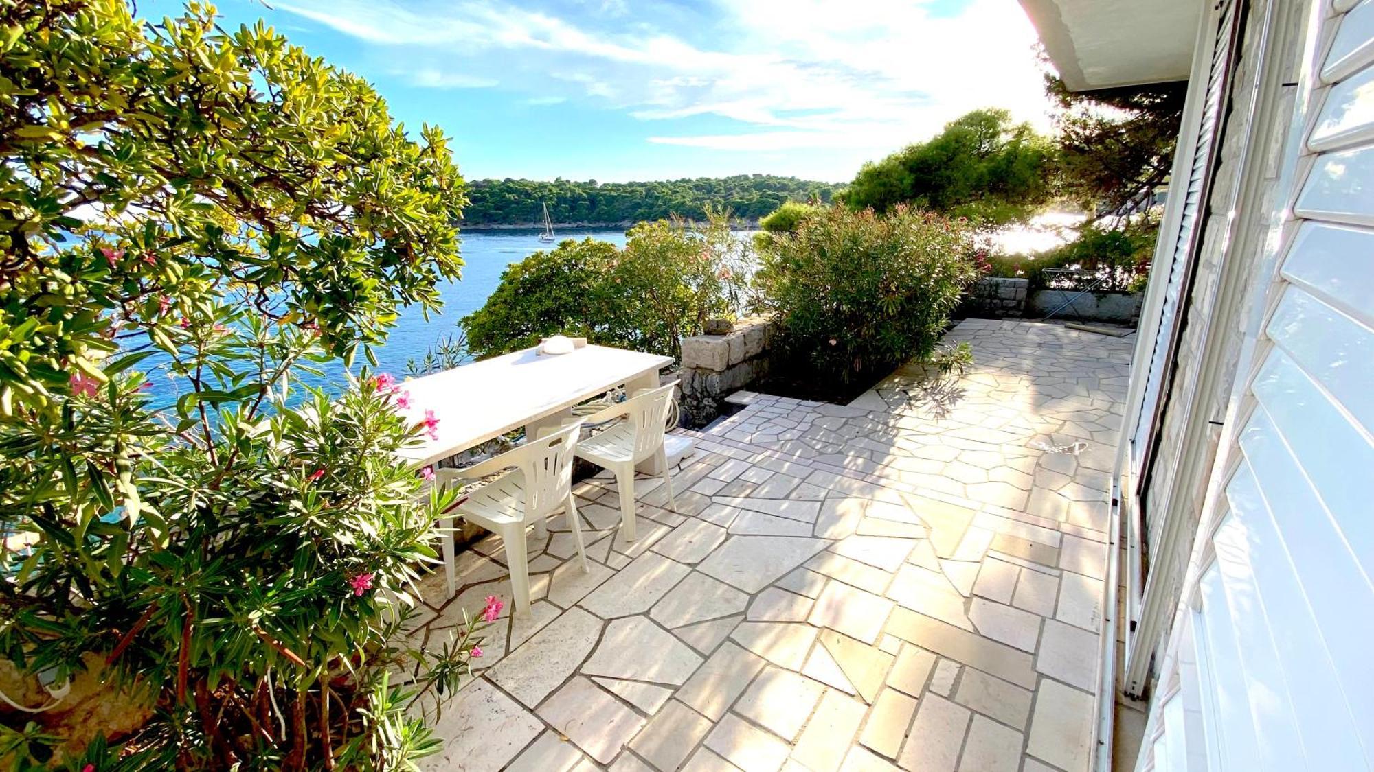Beach House On The Cliff Zaton  Exterior foto